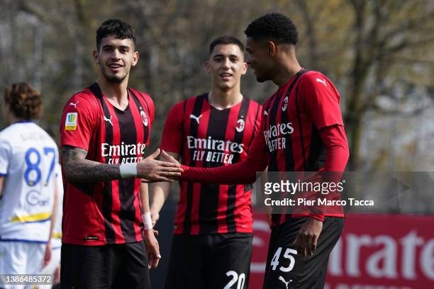 ANdrea Capone, Mark and Emil Roback celebrate of AC Milan celebrate during the match between AC Milan U19 and Verona U19 at Campo Sportivo Vismara on...
