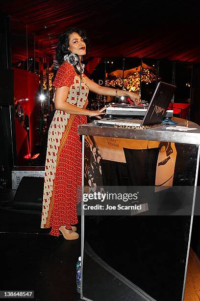 Dj Rashida 37 Rashida Robinson Stock Photos, High-Res Pictures, and Images - Getty ...