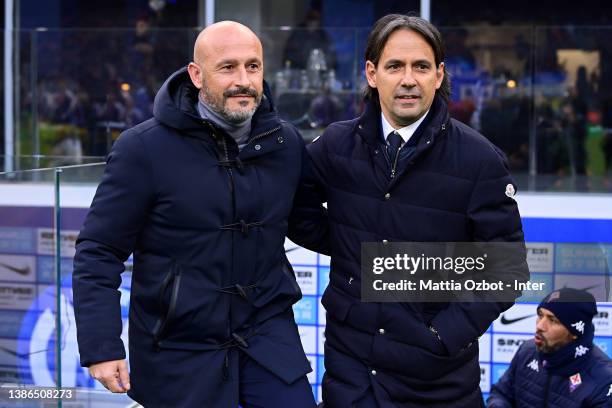 Head Coach of ACF Fiorentina Vincenzo Italiano and Head Coach of FC Internazionale Simone Inzaghi are seen before the Serie A match between FC...
