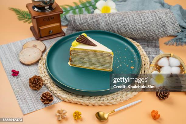 vanilla mille crepe - crepe stock pictures, royalty-free photos & images