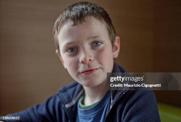 portrait of a 10 year old boy, free pc rf - 10 11 jahre stock-fotos und bilder