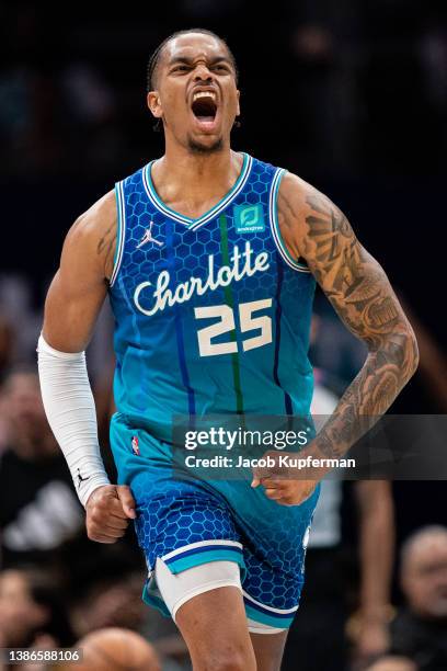 Washington of the Charlotte Hornets reacts after making a basket against the Dallas Mavericks in the third quarter during their game at Spectrum...