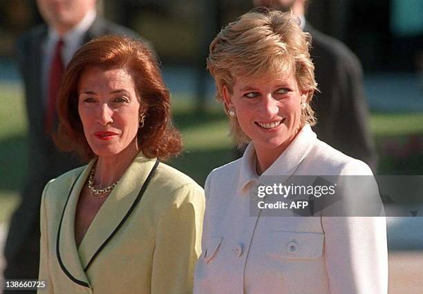 Loria Diana Princess Diana 1995 November Photos and Premium High Res Pictures ...