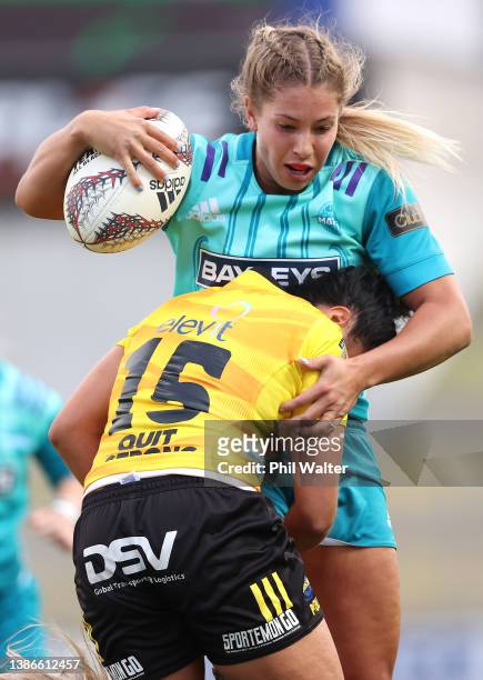 Amy du Plessis of Matatū during the round three Super Rugby Aupiki match between Matatu and Hurricanes at [VEUNE] on March 20, 2022 in Hamilton, New...