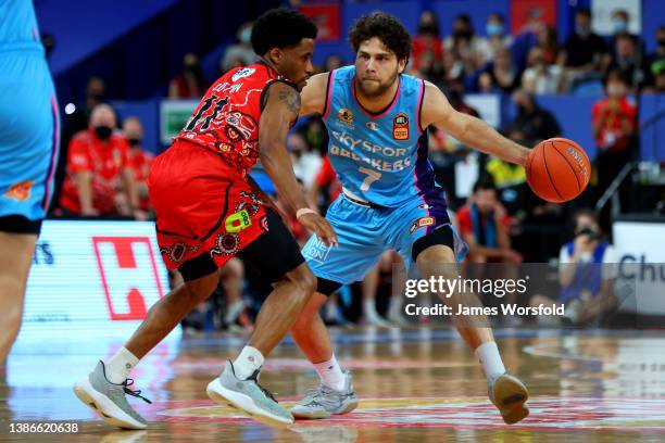 William McDowell-White of the Breakers tries to make his way around Bryce Cotton of the Wildcats during the round 16 NBL match between Perth Wildcats...