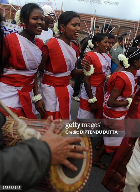 Uttarbanga Utsav Photos and Premium High Res Pictures - Getty Images Uttarbanga Utsav Photos and Premium High Res Pictures - Getty Images