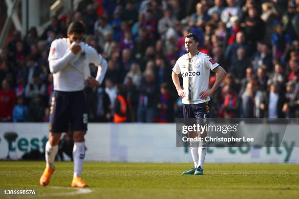 Michael Keane of Everton looks dejected during the Emirates FA Cup Quarter Final match between Crystal Palace and Everton at Selhurst Park on March...