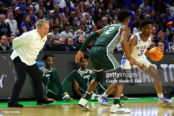 Head coach Tom Izzo of the Michigan State Spartans reacts in the first half against the Duke Blue Devils during the second round of the 2022 NCAA...