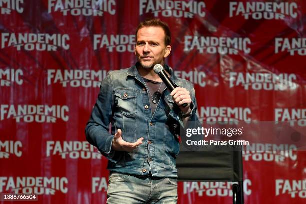 Actor Sean Patrick Flanery speaks onstage during 2022 Fandemic Tour at Georgia World Congress Center on March 20, 2022 in Atlanta, Georgia.