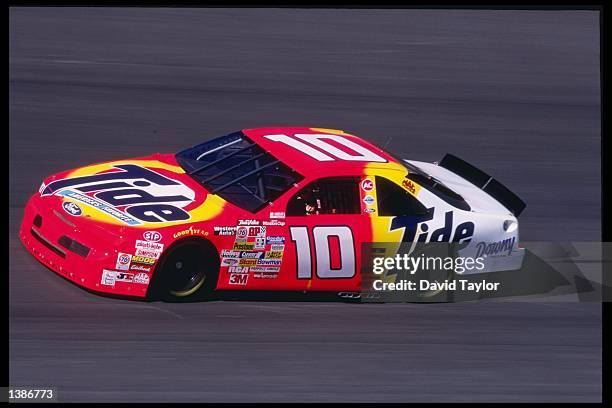 Nascar Driver Rudd 1,718 Ricky Rudd Nascar Stock Photos, High-Res Pictures, and Images ...