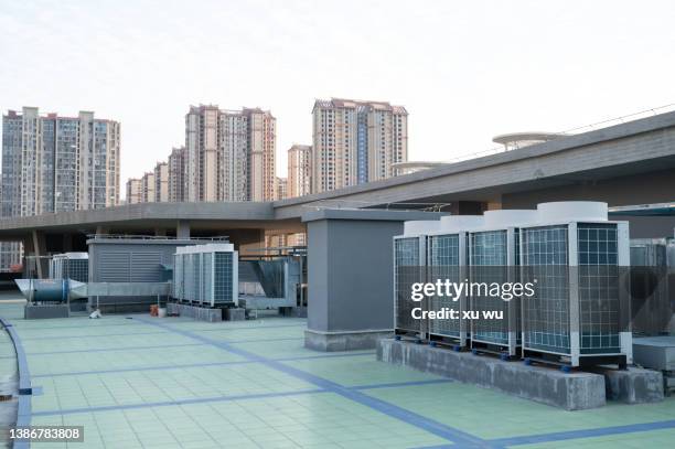 roof air conditioning system - rooftop hvac stock pictures, royalty-free photos & images