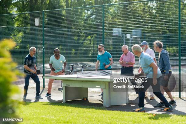 game point - friends table tennis stock pictures, royalty-free photos & images