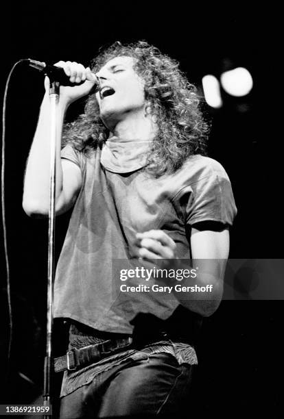 This Is Michael Bolton Born Michael Bolotin Photos And Premium High Res