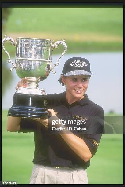 Annika Sorenstam proudly holds her trophy during the U.S. Women''s Open tournament at the Broadmoor Golf Club in Colorado Springs, Colorado....