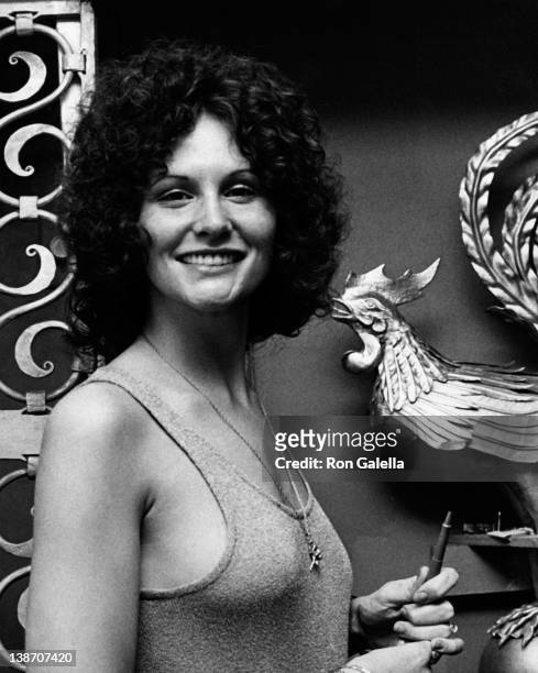 Actress Linda Lovelace attends the press conference for Linda Lovelace Book "Inside Linda Lovelace" on May 30, 1973 at the Gaslight Lounge in New...