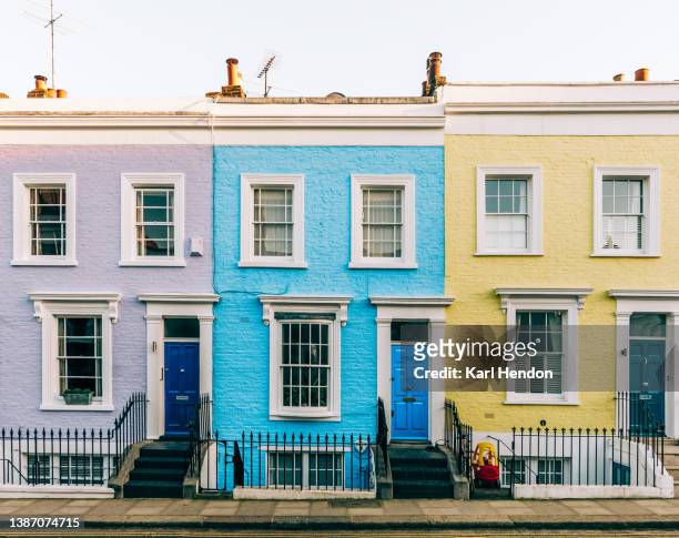 colourful london townhouses at sunset - notting hill street stock pictures, royalty-free photos & images