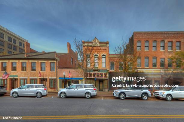 facades along east high street - jefferson city missouri stock pictures, royalty-free photos & images