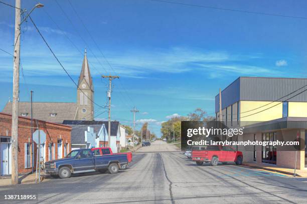 downtown vienna missouri - town square america stock pictures, royalty-free photos & images