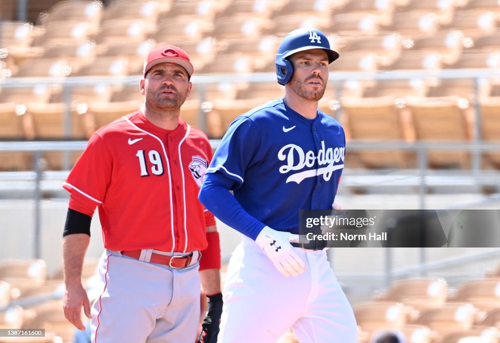 Cincinnati Reds v Los Angeles Dodgers