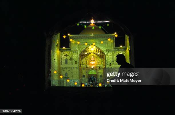 Shelled during the failed anti-Sadam uprising of 1991, and used as a base by insurgents fighting the US in August, the Imam Ali Shrine, one of the...