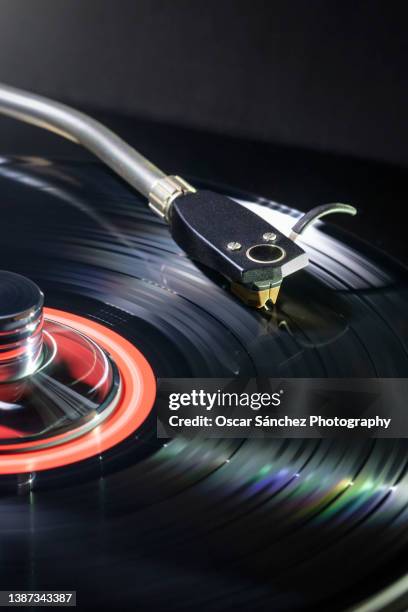turntable playing a vinyl - disk stock pictures, royalty-free photos & images