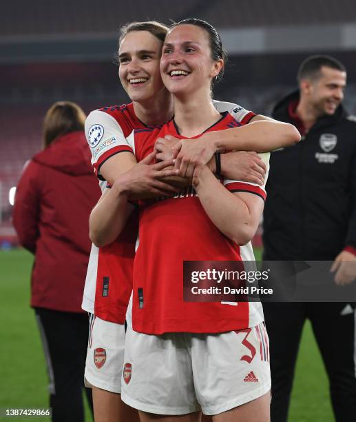 Vivianne Miedema hugs Lotte Wubben-Moy of Arsenal after the UEFA Women's Champions League Quarter Final First Leg match between Arsenal WFC and VfL...