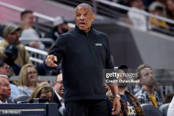 Head coach Alvin Gentry of the Sacramento Kings looks on in the second quarter against the Indiana Pacers at Gainbridge Fieldhouse on March 23, 2022...