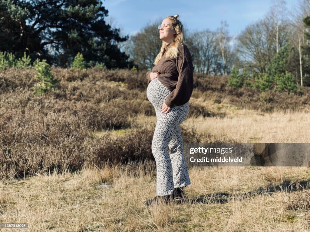 Walking Twin pregnant mother