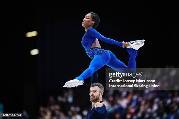 Vanessa James and Eric Radford of Canada compete in the Pairs Free Skating during day 2 of the ISU World Figure Skating Championships at Sud de...