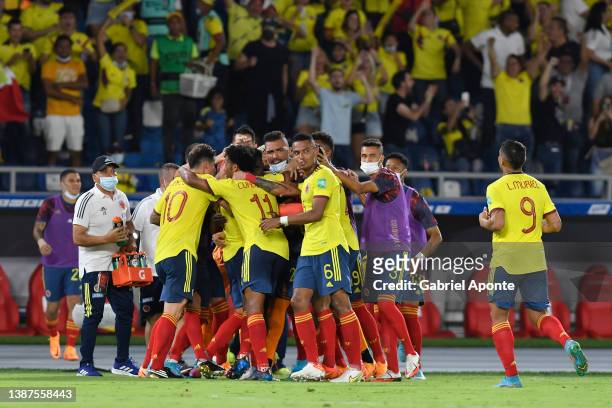 Luis Diaz of Colombia celebrates with teammates after scoring the first goal of his team during a match between Colombia and Bolivia as part of FIFA...