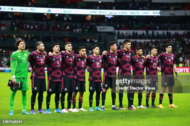 Players of Mexico pose during the national anthem ceremony before a match between Mexico and United States as part of Concacaf 2022 FIFA World Cup...