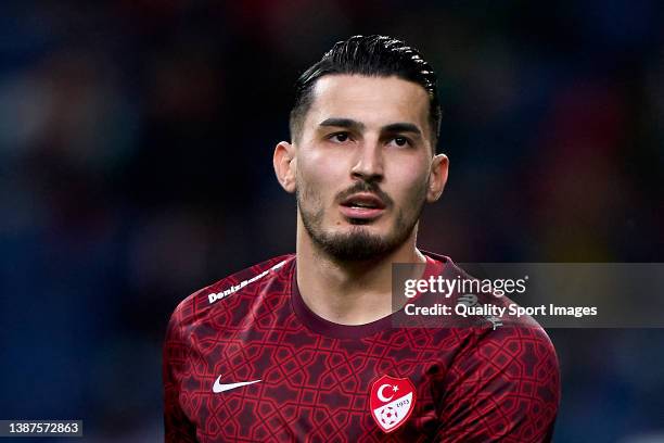 Ugurcan Cakır of Turkey warms up prior to the 2022 FIFA World Cup Qualifier knockout round play-off match between Portugal and Turkey at Estadio do...