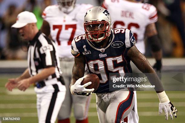 Mark Anderson of the New England Patriots reacts against the New York Giants during Super Bowl XLVI at Lucas Oil Stadium on February 5, 2012 in...