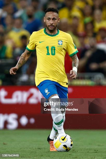 Neymar Jr. Of Brazil runs with the ball during a match between Brazil and Chile as part of FIFA World Cup Qatar 2022 Qualifier on March 24, 2022 in...