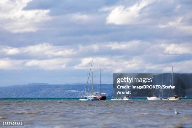 sailboats on the lake, meersburg, lake constance, baden-wuerttemberg, germany - meersburg stock pictures, royalty-free photos & images