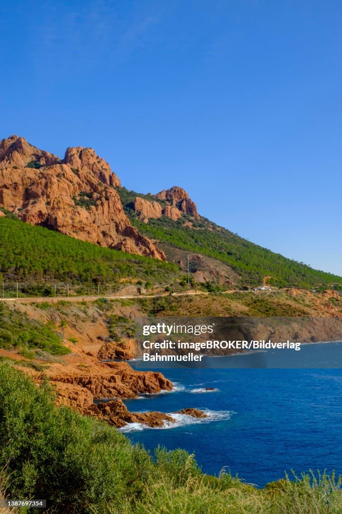 Calanque du petit Caneiret, Cote de l'Esterel, Antheor, near Saint-Raphael, Var department, Provence-Alpes-Cote d'Azur, France