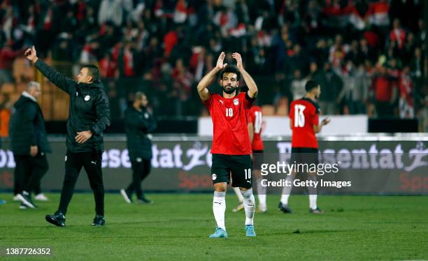 Mohamed Salah of Egypt acknowledges the fans following the FIFA World Cup Qatar 2022 qualification match between Egypt and Senegal at Cairo...