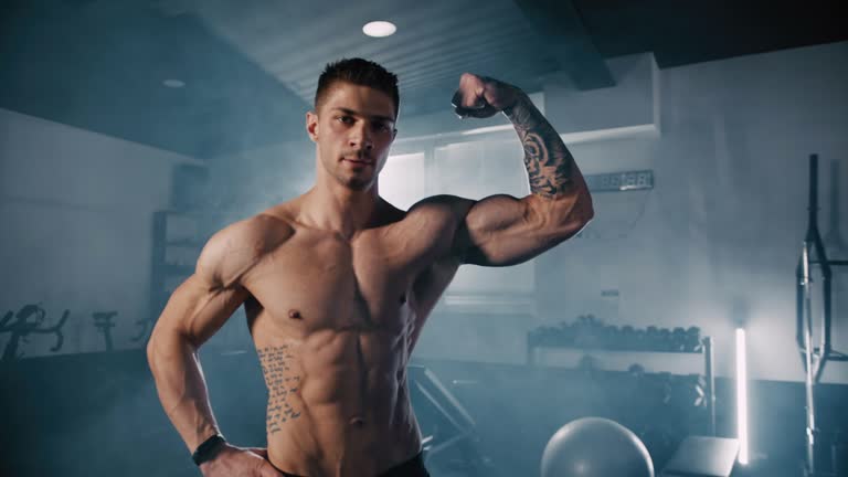 Muscle Men Videos and HD Footage - Getty Images