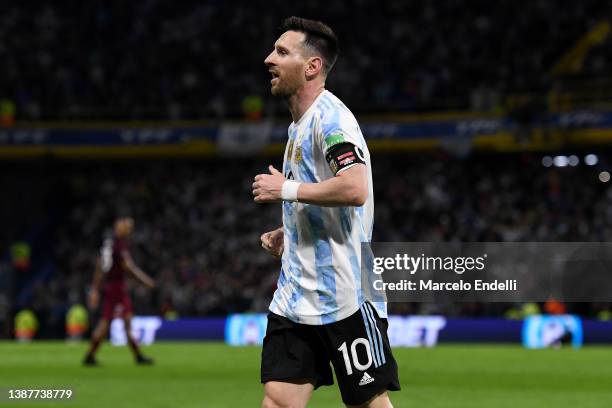 Lionel Messi of Argentina gestures during the FIFA World Cup Qatar 2022 qualification match between Argentina and Venezuela at Estadio Alberto J....