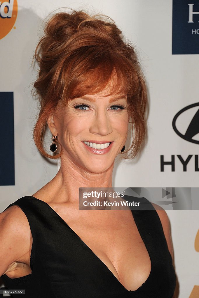 Clive Davis And The Recording Academy's 2012 Pre-GRAMMY Gala And Salute To Industry Icons Honoring Richard Branson - Arrivals