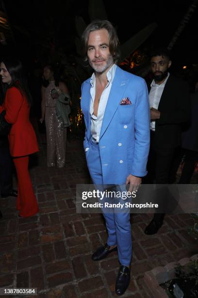 Chris Pine attends the CAA pre-Oscar party at San Vicente Bungalows on March 25, 2022 in West Hollywood, California.