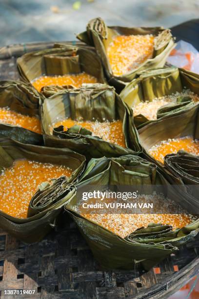 traditional sweet pastries sold during tet in hoi an, quang nam - vietnamese food stock pictures, royalty-free photos & images