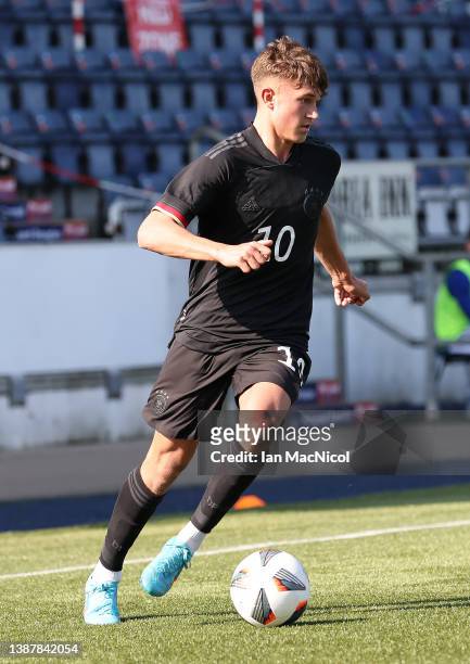 Tom Bischof of Ger,many controls the ball during the UEFA Under17 European Championship Qualifier match between Germany U17 and Scotland U17 on March...