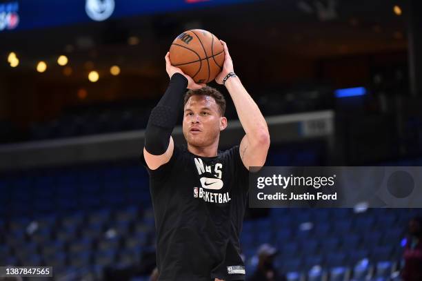 Blake Griffin of the Brooklyn Nets warms up before the game against the Memphis Grizzlies at FedExForum on March 23, 2022 in Memphis, Tennessee. NOTE...