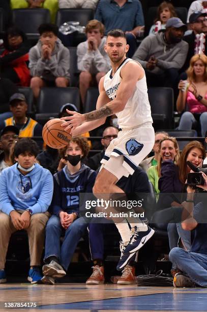 John Konchar of the Memphis Grizzlies handles the ball during the game against the Indiana Pacers at FedExForum on March 24, 2022 in Memphis,...