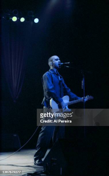 Ed Kowaczyk and the band Live performs in concert at Jones Beach Theater on September 8, 1995 in Wantaugh, New York.