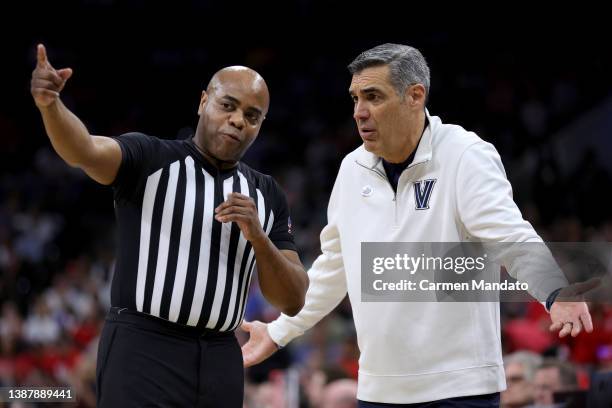 Head coach Jay Wright of the Villanova Wildcats reacts during the first half of the game against the Houston Cougars in the NCAA Men's Basketball...