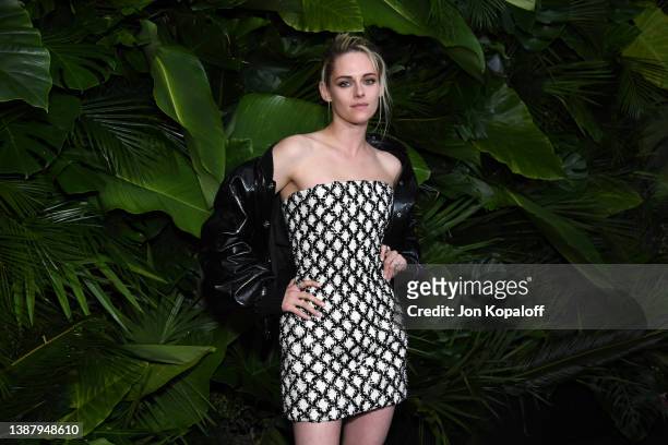 Kristen Stewart attends the CHANEL and Charles Finch Pre-Oscar Awards Dinner at the Polo Lounge on March 26, 2022 in Beverly Hills, California.