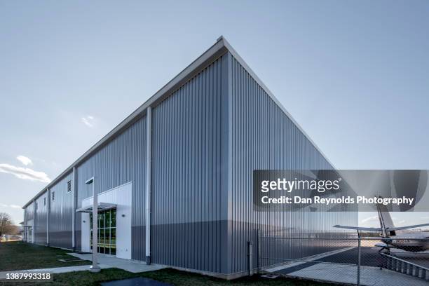 corporate office space hdr - small business exterior stock pictures, royalty-free photos & images