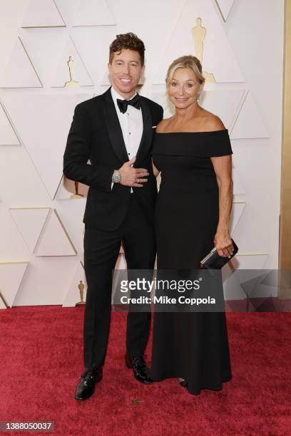 Shaun White and Cathy White attend the 94th Annual Academy Awards at Hollywood and Highland on March 27, 2022 in Hollywood, California.